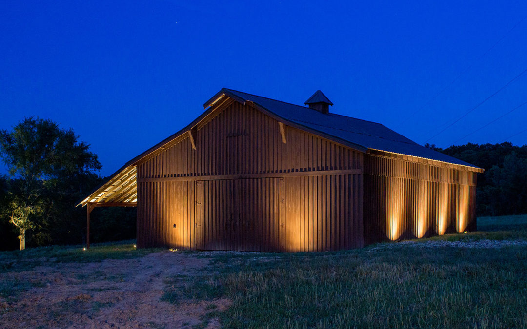 low voltage lighting on barn in middle tennessee