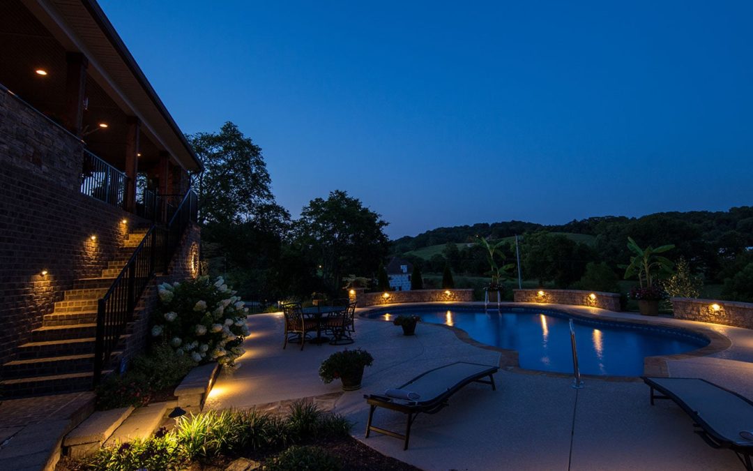 landscape lighting around pool