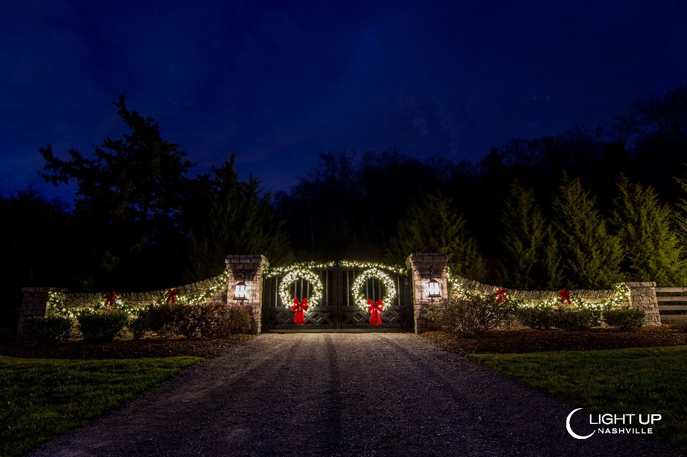 HOA Holiday Lighting